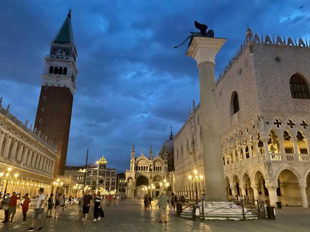 Vittoria Serene Home - Heart Of Venedig Exterior foto